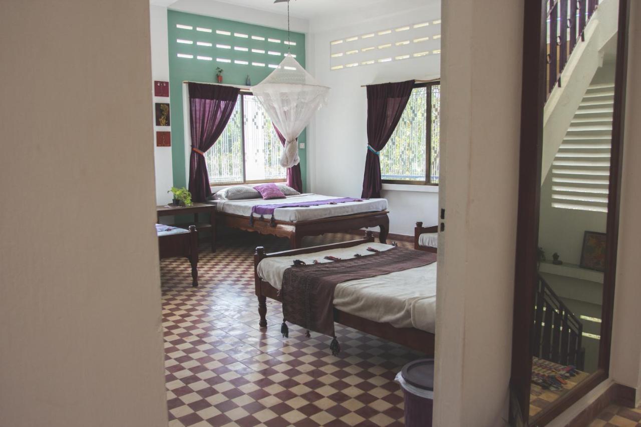 Bed and Breakfast The Playground Kampot Exterior foto