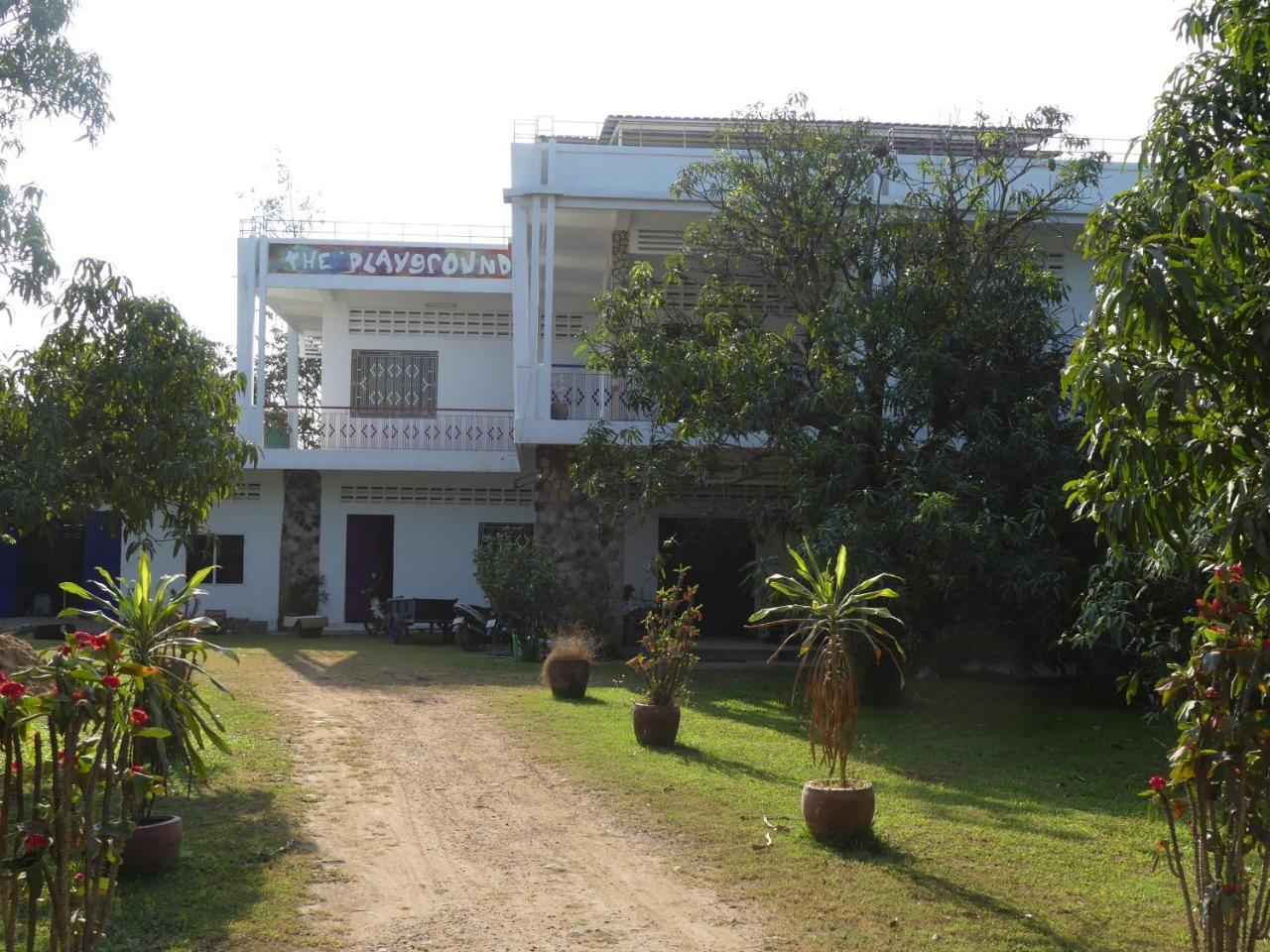 Bed and Breakfast The Playground Kampot Exterior foto