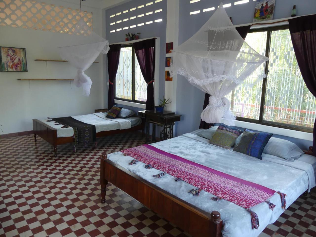Bed and Breakfast The Playground Kampot Exterior foto