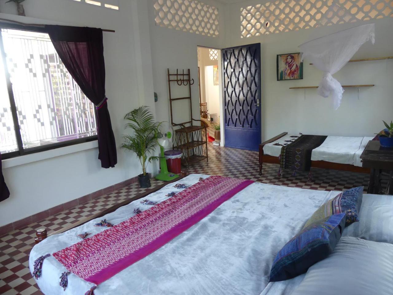 Bed and Breakfast The Playground Kampot Exterior foto