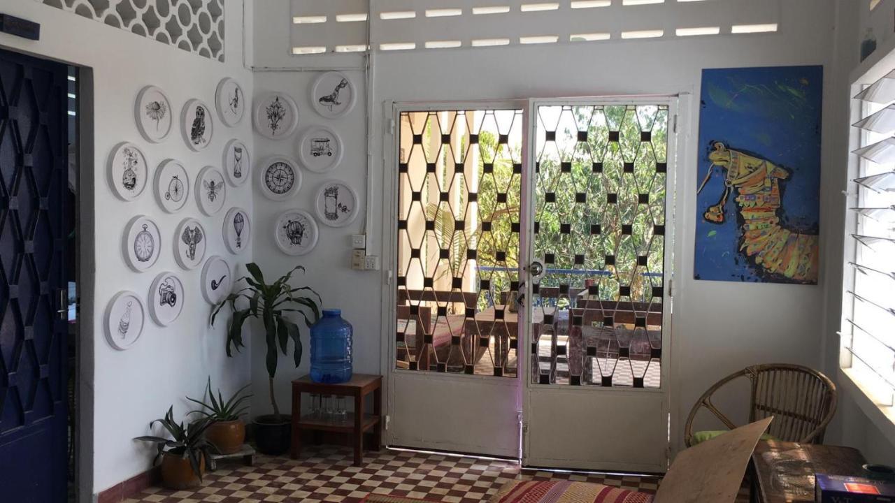 Bed and Breakfast The Playground Kampot Exterior foto