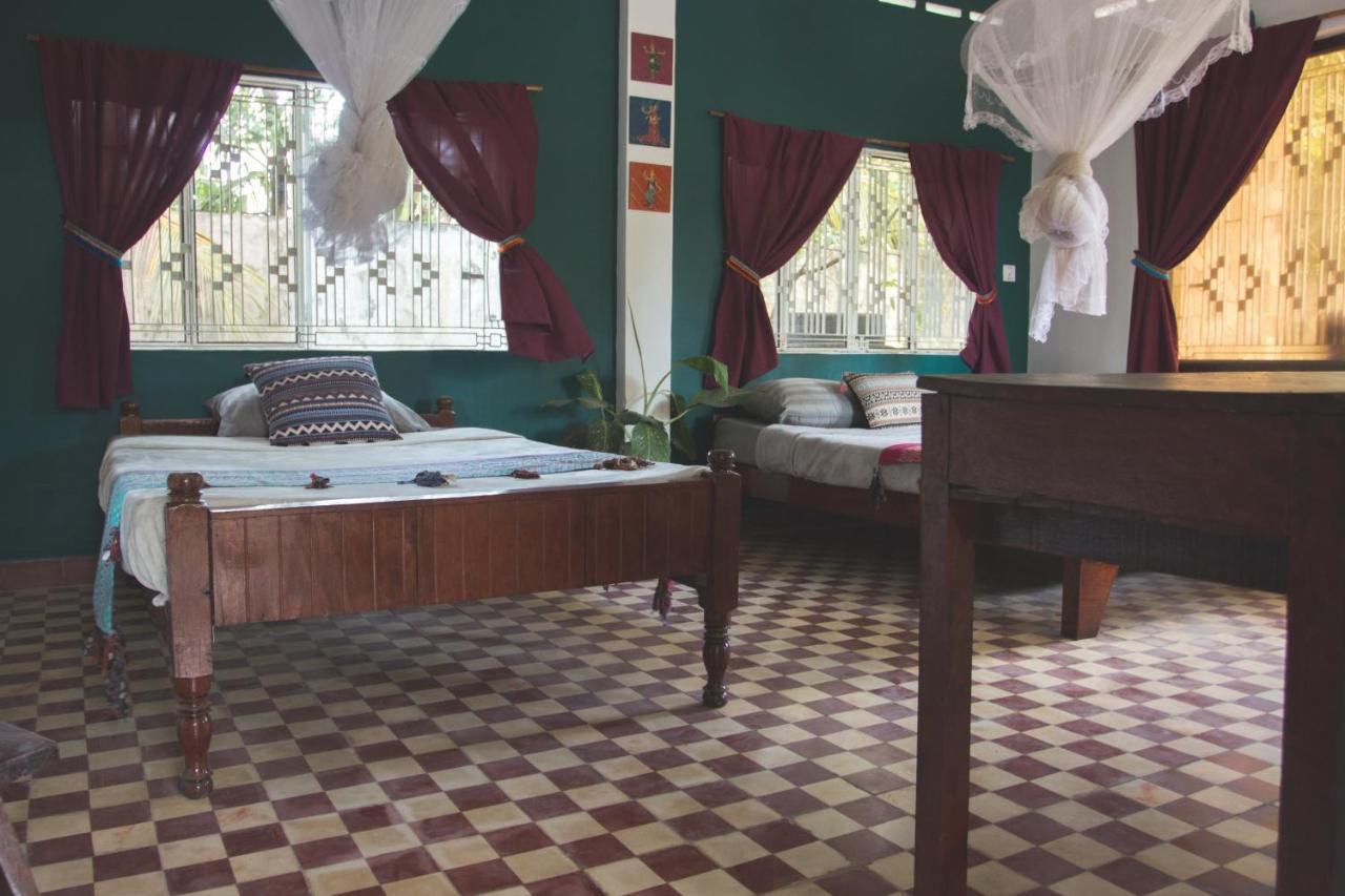 Bed and Breakfast The Playground Kampot Exterior foto