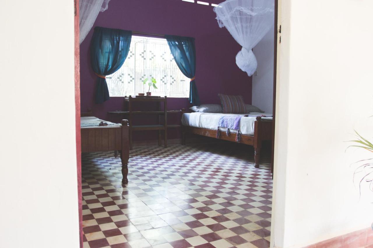 Bed and Breakfast The Playground Kampot Exterior foto