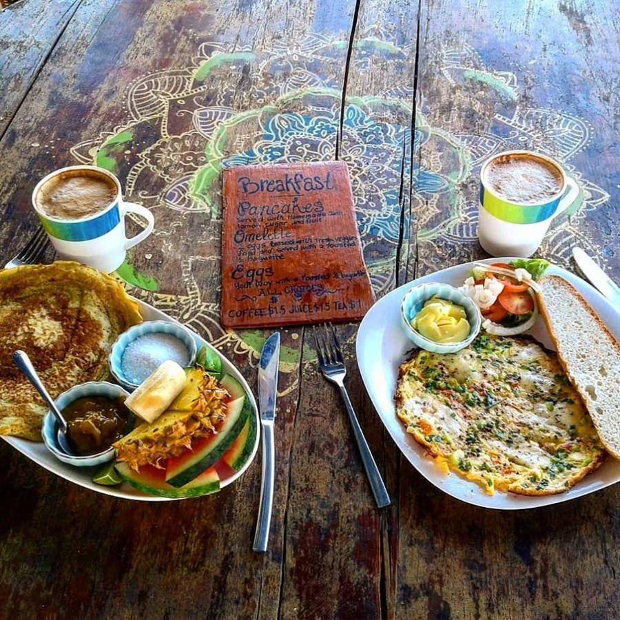 Bed and Breakfast The Playground Kampot Exterior foto